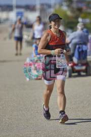 Bustinskin_4891